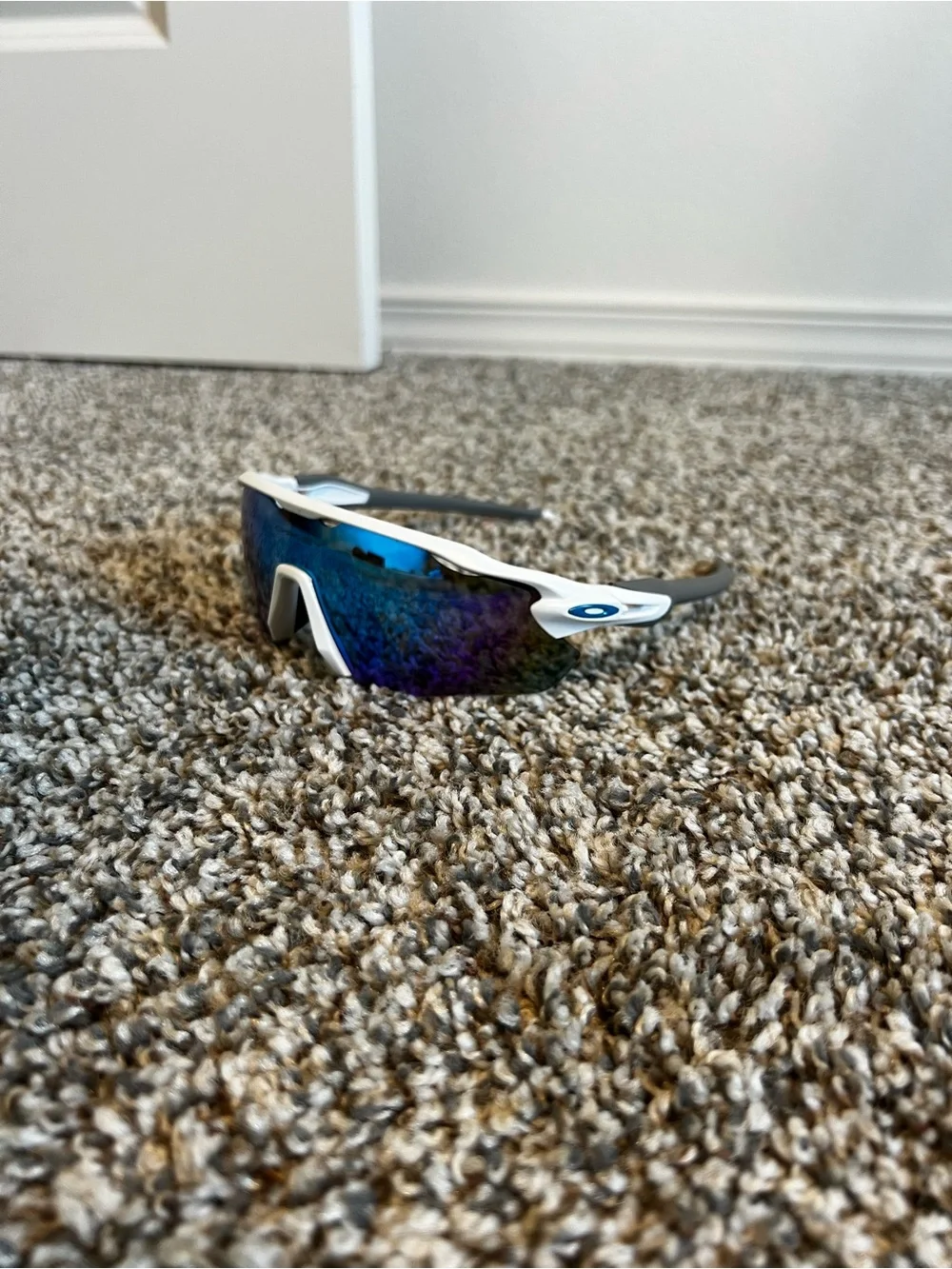 Oakley Radar EV Path Sunglasses Polarized Lens
